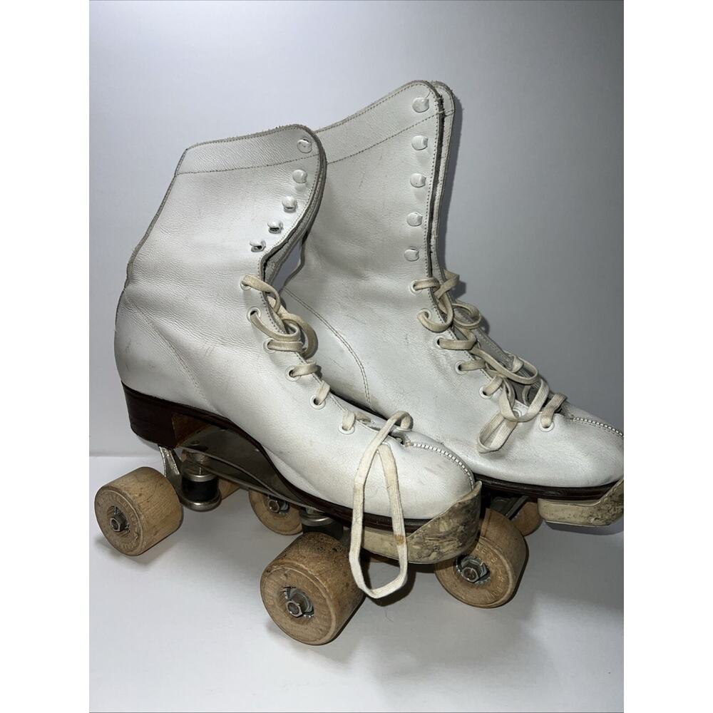 Vtg Official Roller Derby White Lace Up Wooden Wheel Skates Size 6 Great Cond
